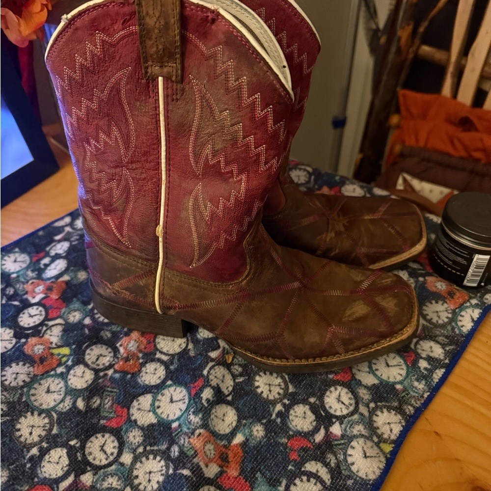 Ariat Two-Tone Western Boots